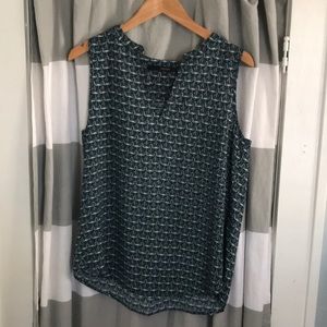 Green leaf print split neck blouse